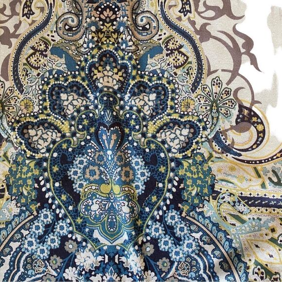 World Unity Boho Green Embellished Top Size M - Picture 4 of 6